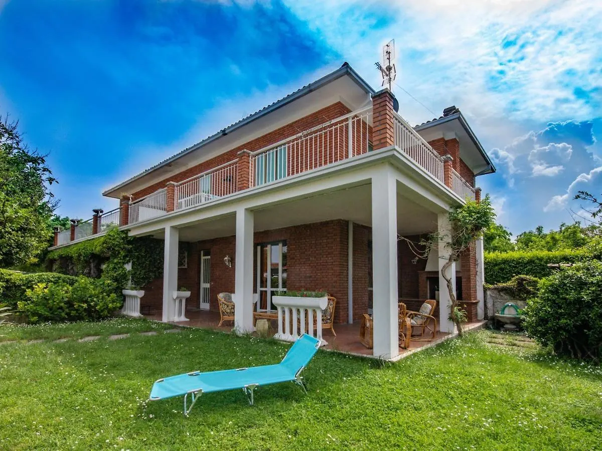 Holiday home Casa Camilla Villa Manerba del Garda