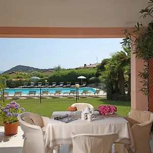 Corte Degli Olivi Appartement